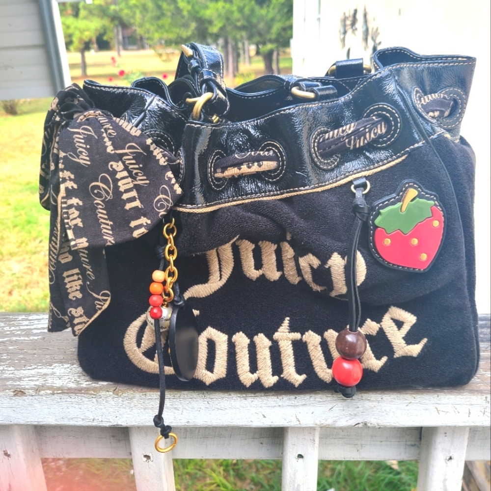 Vintage Strawberry Fields juicycouture daydreamer bag